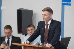 Бурную дискуссию вызвало выступление начальника Управления аварийно-восстановительных работ №1 Дмитрия Корюкова