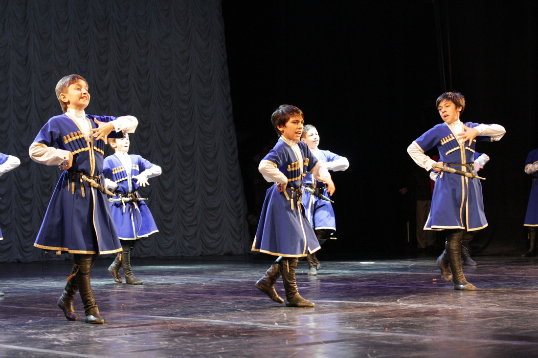 "Дети Каспия" в исполнении театра танца «Акъташ» (ООО «Газпром проектирование»)