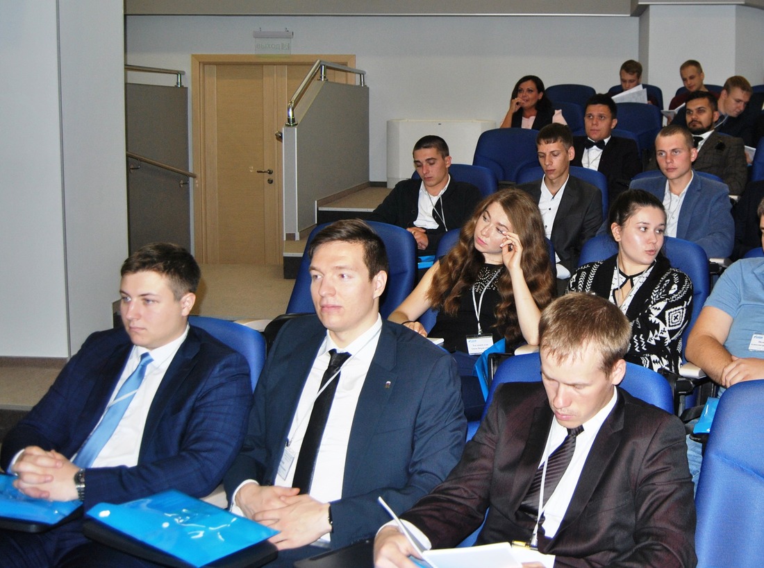 Участники мероприятий по профессиональной адаптации молодых специалистов и работников ООО «Газпром трансгаз Екатеринбург»