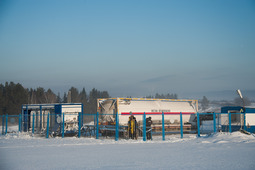 Комплекс по хранению и регазификации сжиженного природного газа в поселке Староуткинске Свердловской области