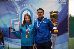 Спортивные награды получает команда Невьянского ЛПУМГ — серебряный призер Спартакиады