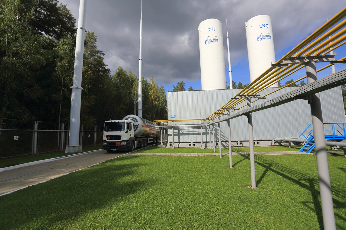 10 сентября на Комплексе по производству СПГ, расположенном на ГРС №4 г. Екатеринбурга, состоялась заправка первого 19-тонного метановоза