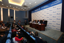 Пресс-конференция, посвященная открытию фестиваля "Факел" в Екатеринбурге