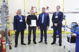 https://ekaterinburg-tr.gazprom.ru/press/news/2020/01/727/