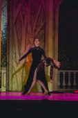 Танцевальная пара Анастасия Климкова и Герман Савчук во время выступления