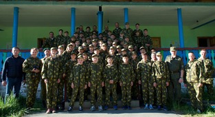 Участники III военно-патриотического слета «Юные друзья пограничников»